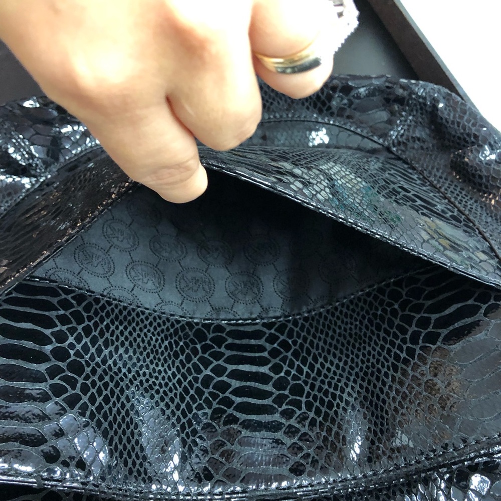 Michael Kors -python leather - Picture 4 of 5